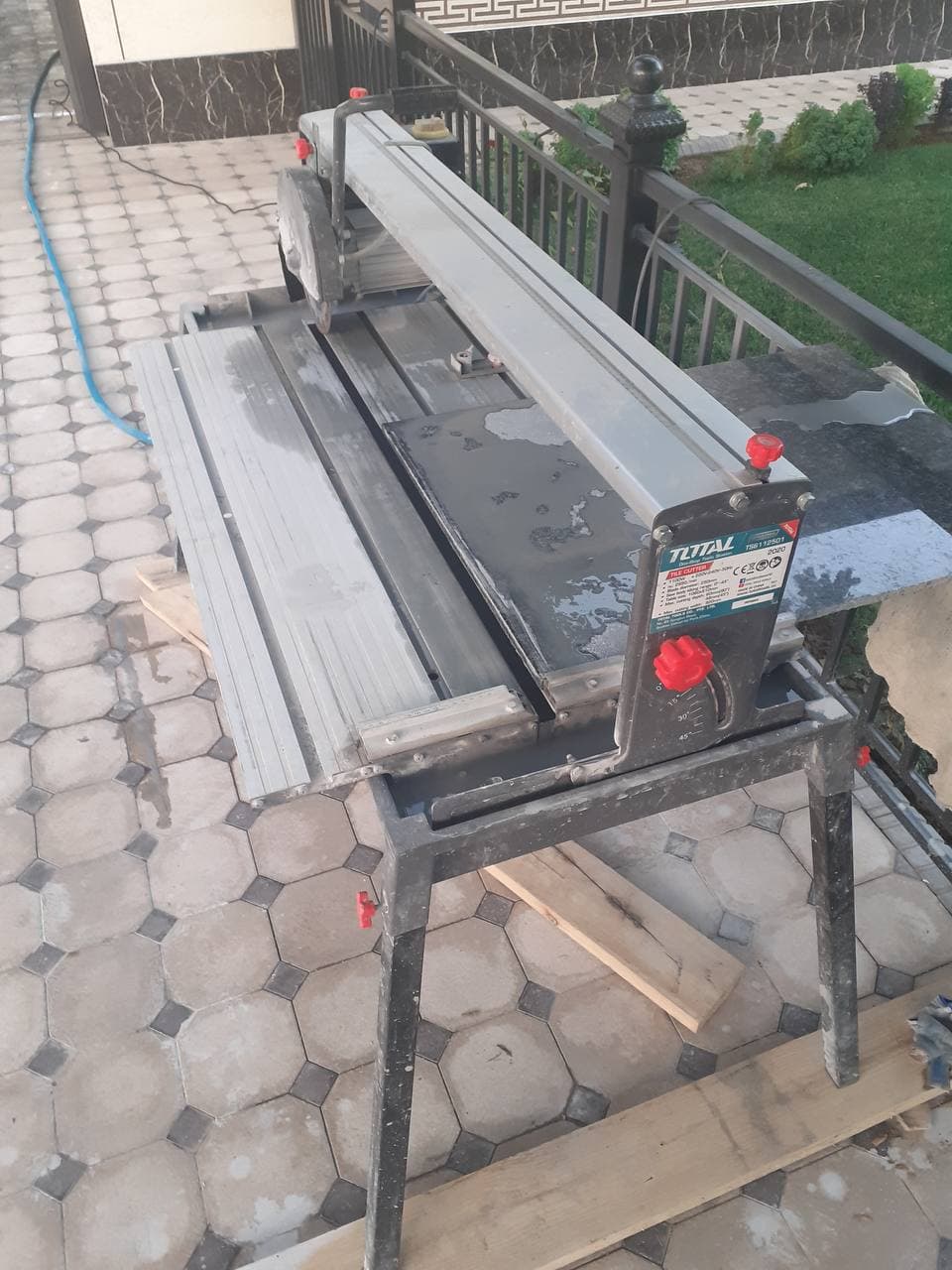 RezkaGranit galereya — 13