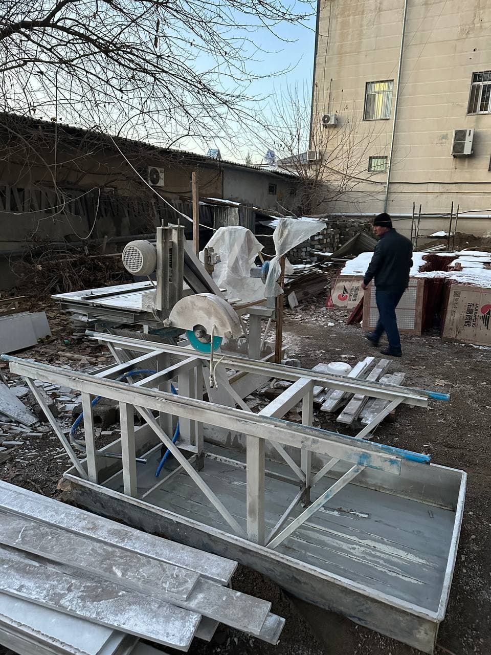 RezkaGranit galereya — 50